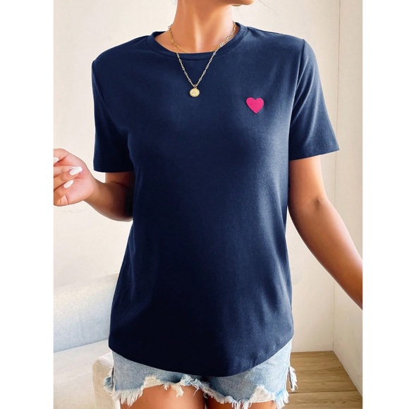 Navy Blue Crew Neck Tee Shirt Embroidered Pink Heart - Picture 5 of 6
